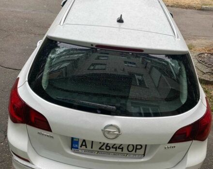 Опель Астра 2013 в Фастове на Automoto.ua Белый Опель Астра, объемом двигателя 1.7 л и пробегом 296 тыс. км за 8000 $, фото 6 на Automoto.ua