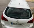 Опель Астра 2013 в Фастове на Automoto.ua Белый Опель Астра, объемом двигателя 1.7 л и пробегом 296 тыс. км за 8000 $, фото 6 на Automoto.ua