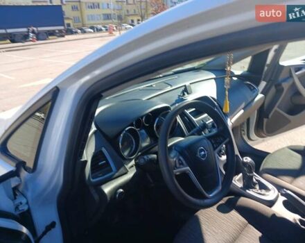 Білий Опель Астра, об'ємом двигуна 1.3 л та пробігом 188 тис. км за 5300 $, фото 21 на Automoto.ua