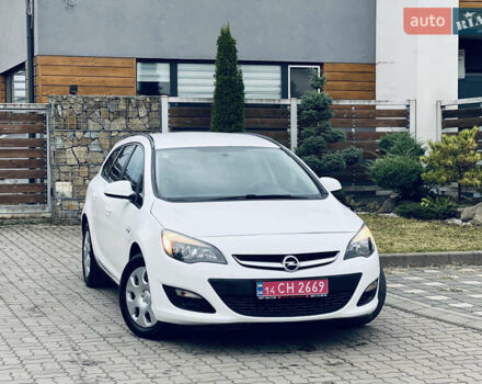 Опель Астра 2013 у Львові на Automoto.ua Білий Опель Астра, об'ємом двигуна 1.7 л та пробігом 192 тис. км за 7300 $, фото 6 на Automoto.ua