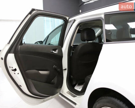 Белый Опель Астра, объемом двигателя 1.7 л и пробегом 140 тыс. км за 7700 $, фото 68 на Automoto.ua