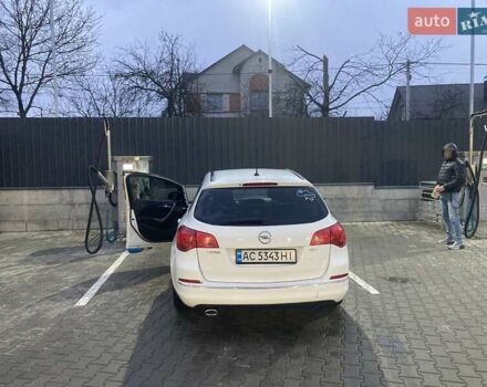 Белый Опель Астра, объемом двигателя 1.96 л и пробегом 340 тыс. км за 7800 $, фото 3 на Automoto.ua