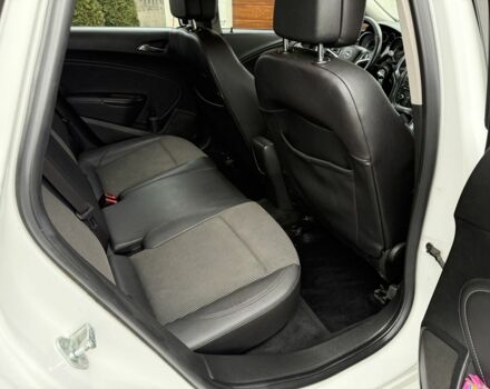 Белый Опель Астра, объемом двигателя 1.7 л и пробегом 211 тыс. км за 6499 $, фото 7 на Automoto.ua