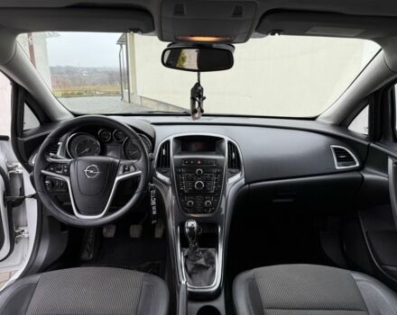 Белый Опель Астра, объемом двигателя 1.7 л и пробегом 211 тыс. км за 6499 $, фото 9 на Automoto.ua