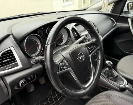 Белый Опель Астра, объемом двигателя 1.7 л и пробегом 211 тыс. км за 6499 $, фото 10 на Automoto.ua