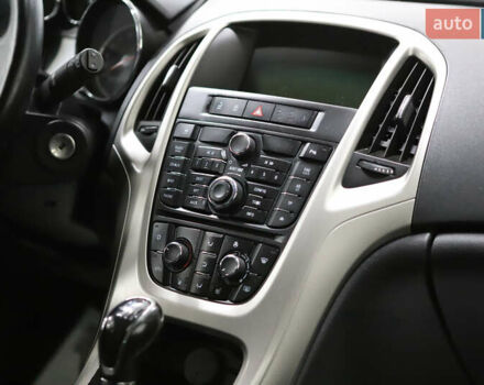 Белый Опель Астра, объемом двигателя 1.7 л и пробегом 140 тыс. км за 7700 $, фото 84 на Automoto.ua