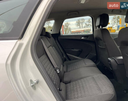 Белый Опель Астра, объемом двигателя 1.4 л и пробегом 170 тыс. км за 7600 $, фото 18 на Automoto.ua