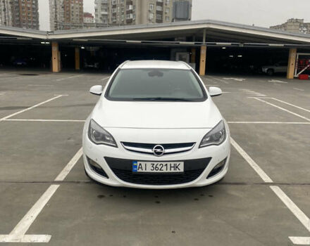 Белый Опель Астра, объемом двигателя 1.7 л и пробегом 203 тыс. км за 7800 $, фото 6 на Automoto.ua