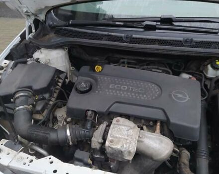 Белый Опель Астра, объемом двигателя 1.3 л и пробегом 190 тыс. км за 6800 $, фото 15 на Automoto.ua