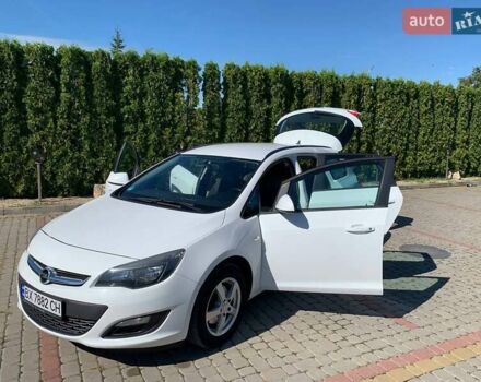 Белый Опель Астра, объемом двигателя 1.69 л и пробегом 268 тыс. км за 7800 $, фото 22 на Automoto.ua