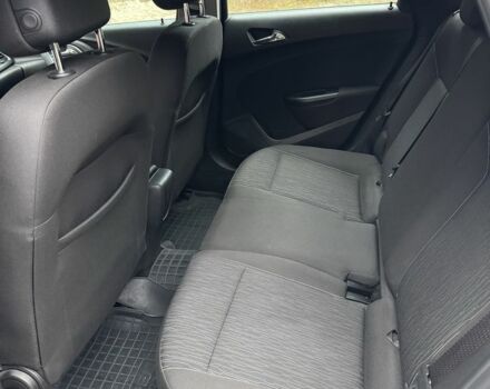 Белый Опель Астра, объемом двигателя 2 л и пробегом 167 тыс. км за 10500 $, фото 10 на Automoto.ua