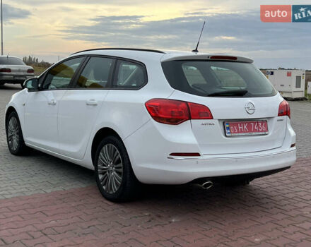 Белый Опель Астра, объемом двигателя 1.4 л и пробегом 170 тыс. км за 7600 $, фото 4 на Automoto.ua