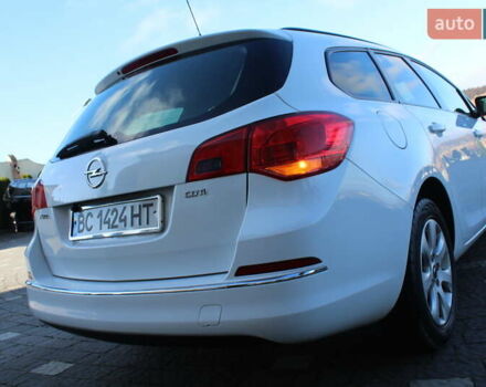 Белый Опель Астра, объемом двигателя 1.69 л и пробегом 224 тыс. км за 7490 $, фото 15 на Automoto.ua