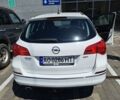 Белый Опель Астра, объемом двигателя 2 л и пробегом 350 тыс. км за 8100 $, фото 1 на Automoto.ua