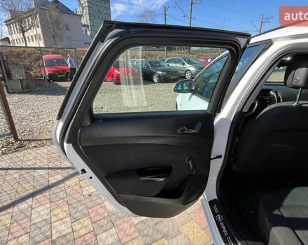 Белый Опель Астра, объемом двигателя 1.4 л и пробегом 176 тыс. км за 7500 $, фото 15 на Automoto.ua