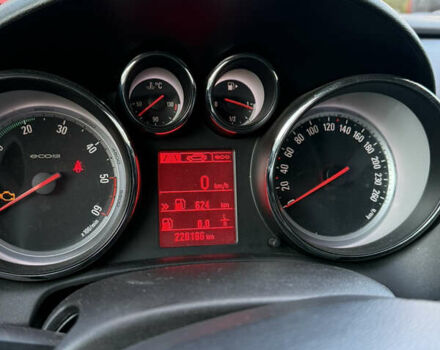 Опель Астра 2014 в Хмельницком на Automoto.ua Белый Опель Астра, объемом двигателя 1.6 л и пробегом 228 тыс. км за 8000 $, фото 9 на Automoto.ua