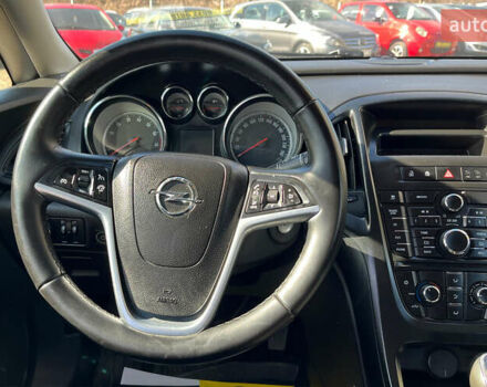 Белый Опель Астра, объемом двигателя 1.4 л и пробегом 176 тыс. км за 7500 $, фото 18 на Automoto.ua