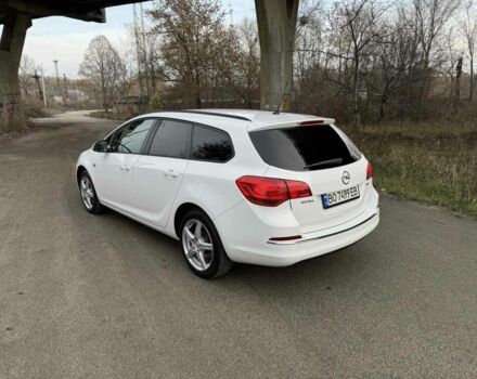 Белый Опель Астра, объемом двигателя 1.7 л и пробегом 280 тыс. км за 7300 $, фото 4 на Automoto.ua