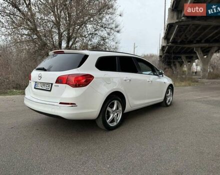 Белый Опель Астра, объемом двигателя 1.69 л и пробегом 278 тыс. км за 7299 $, фото 3 на Automoto.ua