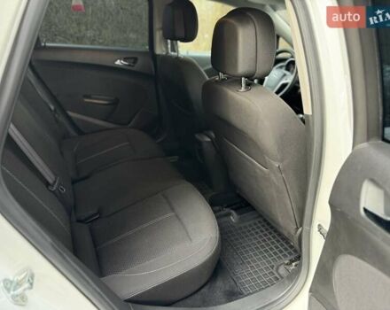 Белый Опель Астра, объемом двигателя 1.69 л и пробегом 278 тыс. км за 7299 $, фото 15 на Automoto.ua