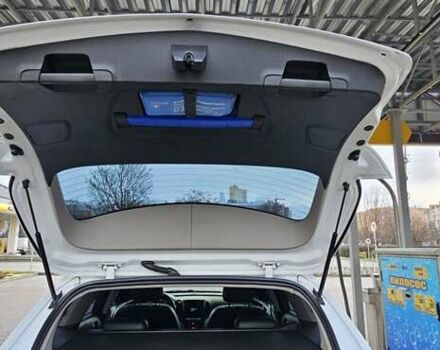 Белый Опель Астра, объемом двигателя 1.7 л и пробегом 297 тыс. км за 8300 $, фото 39 на Automoto.ua