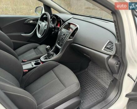 Белый Опель Астра, объемом двигателя 1.69 л и пробегом 278 тыс. км за 7299 $, фото 10 на Automoto.ua