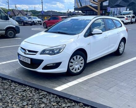 Белый Опель Астра, объемом двигателя 1.6 л и пробегом 244 тыс. км за 8000 $, фото 3 на Automoto.ua