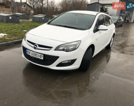 Белый Опель Астра, объемом двигателя 1.6 л и пробегом 151 тыс. км за 9000 $, фото 1 на Automoto.ua