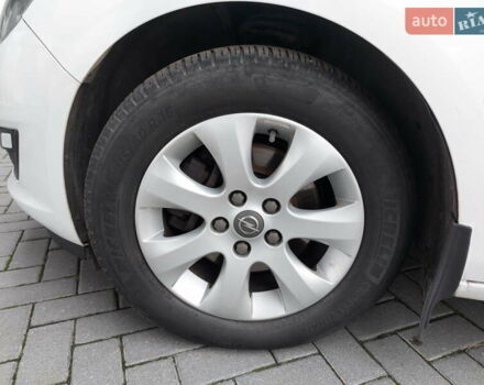 Белый Опель Астра, объемом двигателя 1.6 л и пробегом 211 тыс. км за 9300 $, фото 27 на Automoto.ua