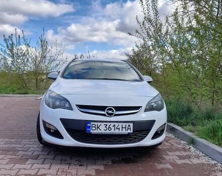 Білий Опель Астра, об'ємом двигуна 1.6 л та пробігом 285 тис. км за 8100 $, фото 18 на Automoto.ua