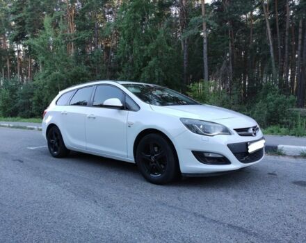 Белый Опель Астра, объемом двигателя 1.6 л и пробегом 235 тыс. км за 8500 $, фото 2 на Automoto.ua