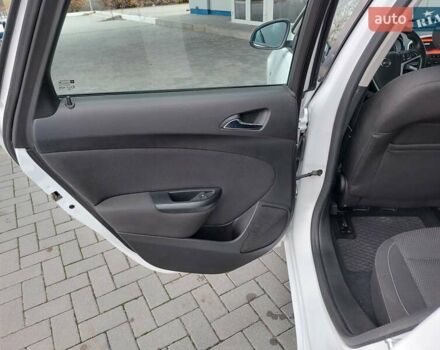 Белый Опель Астра, объемом двигателя 1.6 л и пробегом 211 тыс. км за 9300 $, фото 11 на Automoto.ua