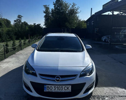 Опель Астра 2015 в Подгайцах на Automoto.ua Белый Опель Астра, объемом двигателя 1.6 л и пробегом 239 тыс. км за 8200 $, фото 5 на Automoto.ua