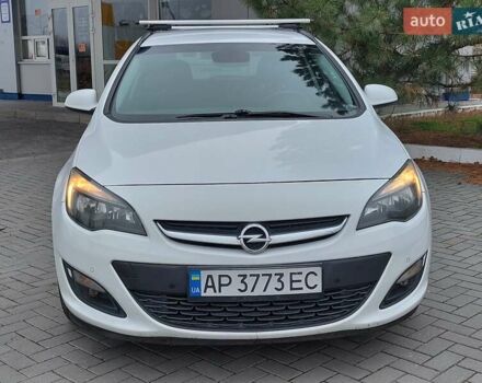 Белый Опель Астра, объемом двигателя 1.6 л и пробегом 211 тыс. км за 9300 $, фото 3 на Automoto.ua
