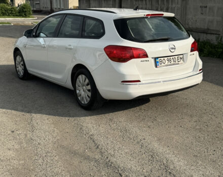 Білий Опель Астра, об'ємом двигуна 1.6 л та пробігом 203 тис. км за 7777 $, фото 4 на Automoto.ua