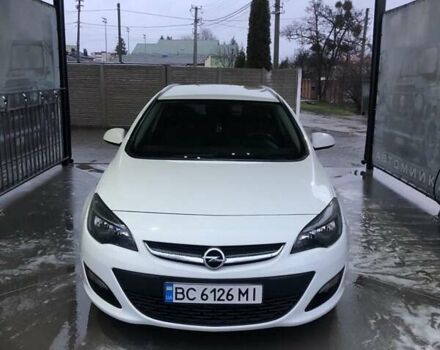 Білий Опель Астра, об'ємом двигуна 1.6 л та пробігом 206 тис. км за 7500 $, фото 2 на Automoto.ua