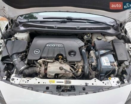 Белый Опель Астра, объемом двигателя 1.6 л и пробегом 211 тыс. км за 9300 $, фото 12 на Automoto.ua