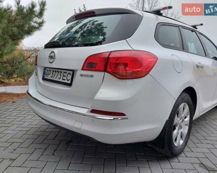Белый Опель Астра, объемом двигателя 1.6 л и пробегом 211 тыс. км за 9300 $, фото 4 на Automoto.ua