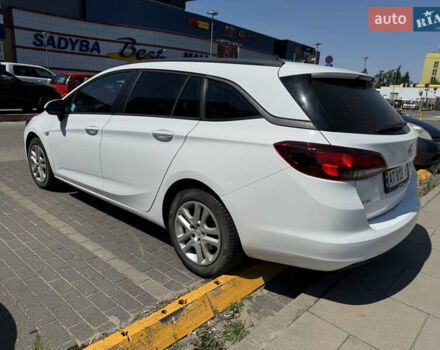 Белый Опель Астра, объемом двигателя 1.6 л и пробегом 161 тыс. км за 11200 $, фото 2 на Automoto.ua