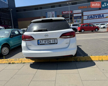 Белый Опель Астра, объемом двигателя 1.6 л и пробегом 161 тыс. км за 11200 $, фото 3 на Automoto.ua