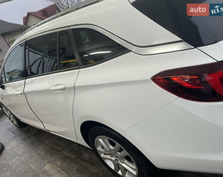 Белый Опель Астра, объемом двигателя 1.6 л и пробегом 221 тыс. км за 9500 $, фото 3 на Automoto.ua