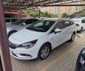Білий Опель Астра, об'ємом двигуна 1.6 л та пробігом 242 тис. км за 8499 $, фото 2 на Automoto.ua