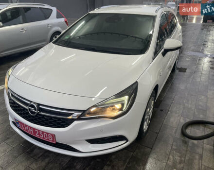 Белый Опель Астра, объемом двигателя 1.6 л и пробегом 221 тыс. км за 9500 $, фото 9 на Automoto.ua