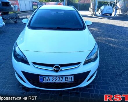 Белый Опель Астра, объемом двигателя 1.4 л и пробегом 76 тыс. км за 9600 $, фото 1 на Automoto.ua