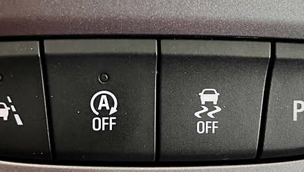 Белый Опель Астра, объемом двигателя 1.6 л и пробегом 181 тыс. км за 10550 $, фото 17 на Automoto.ua