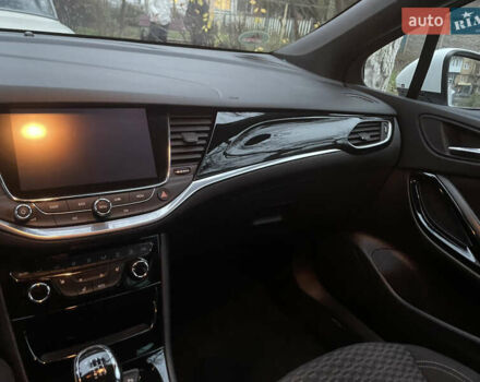 Белый Опель Астра, объемом двигателя 1.6 л и пробегом 221 тыс. км за 9500 $, фото 16 на Automoto.ua