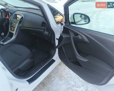 Белый Опель Астра, объемом двигателя 1.6 л и пробегом 227 тыс. км за 7700 $, фото 20 на Automoto.ua