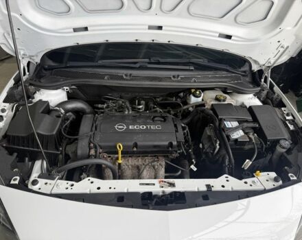 Белый Опель Астра, объемом двигателя 1.6 л и пробегом 195 тыс. км за 7500 $, фото 7 на Automoto.ua