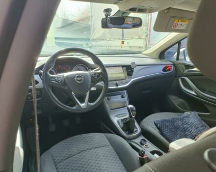 Белый Опель Астра, объемом двигателя 1.6 л и пробегом 185 тыс. км за 9400 $, фото 11 на Automoto.ua