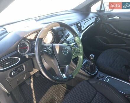 Белый Опель Астра, объемом двигателя 1.6 л и пробегом 270 тыс. км за 10200 $, фото 6 на Automoto.ua